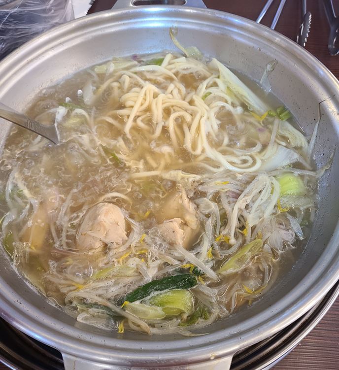 닭한마리 칼국수
