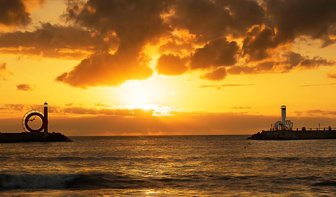 기장 칠암 방파제 일출