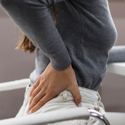 오른쪽 허리 뒤 통증, 찌릿, 땡김, 뻐근! 원인과 치료