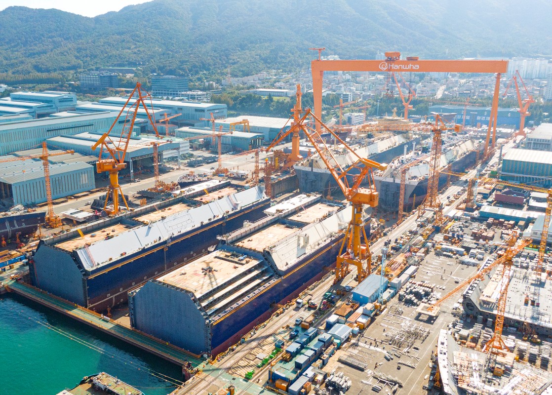 한화 LNG 운반선 4척 동시 건조 현장
