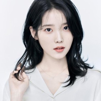 아이유 기부