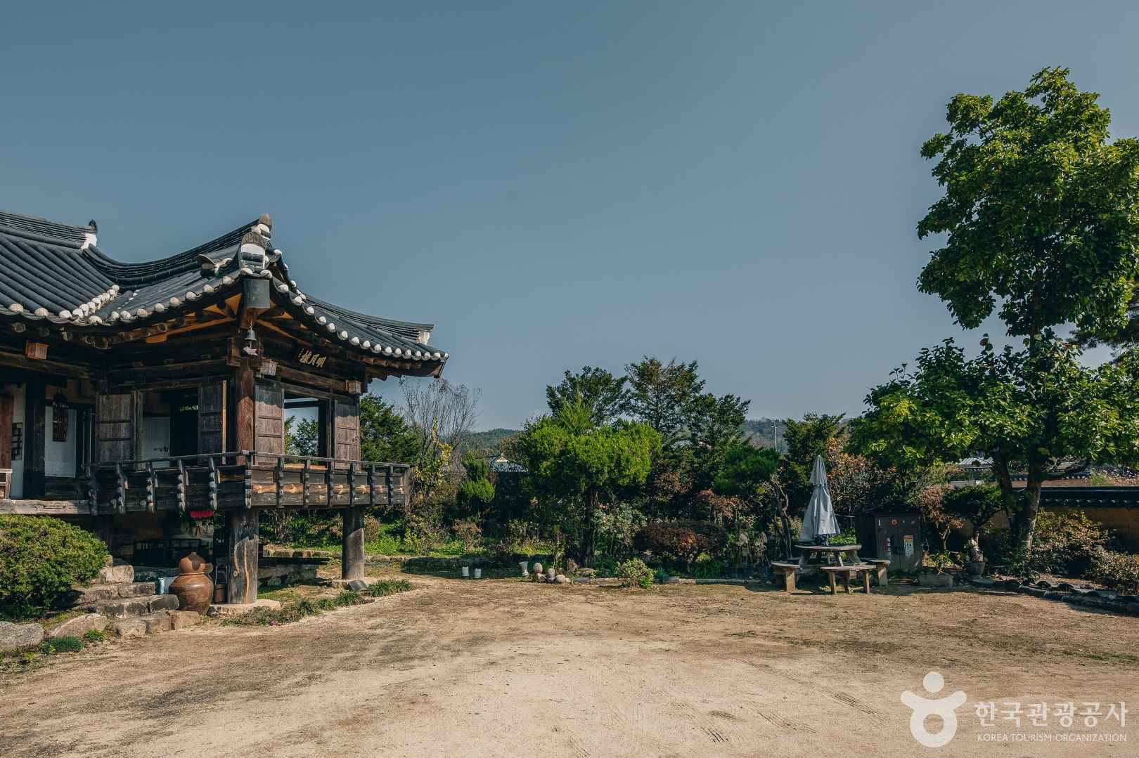 봉화만회고택