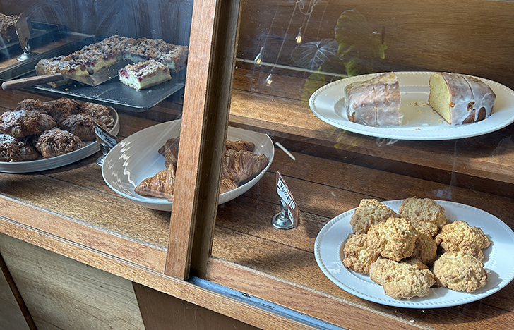 러스트-베이커리-빵진열대3