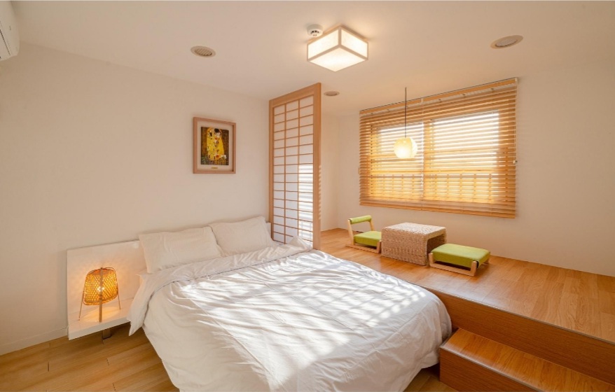 소담하우스 2층 침실