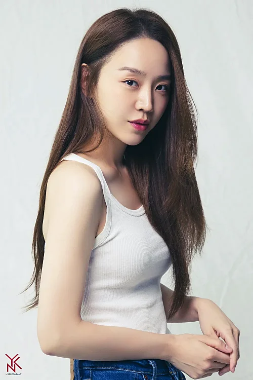 영화-타겟-신혜선