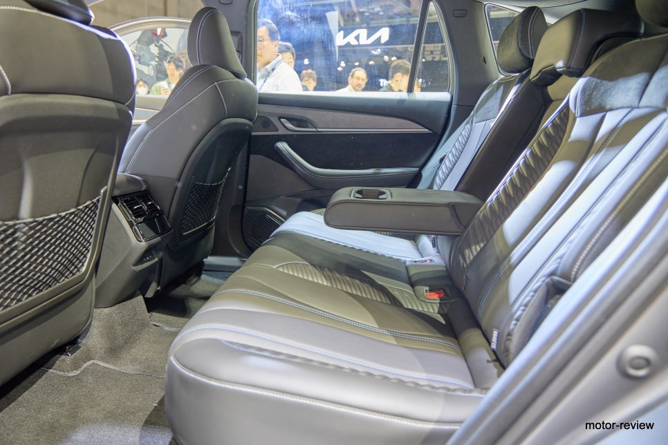 르노 콜레오스 하이브리드 실내 디자인