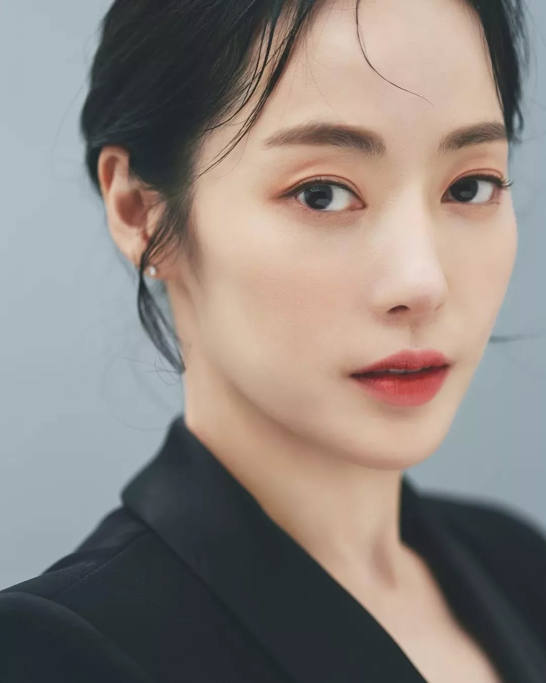 배우 윤아정