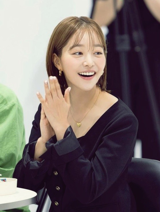 킹더랜드 출연진 인스타그램 정보 및 촬영지 알아보기