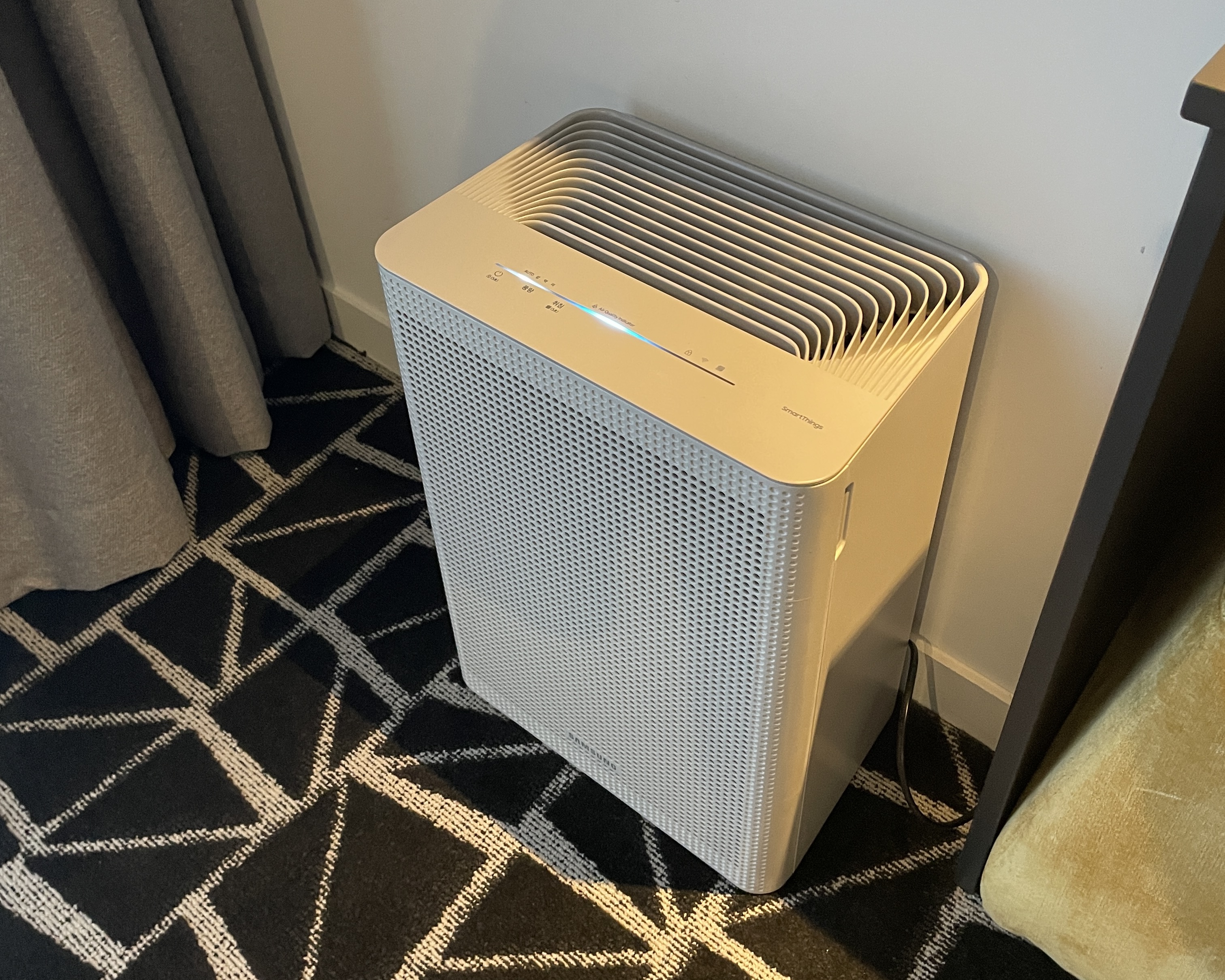 공기청정기의 모습.