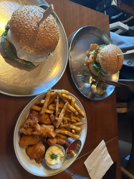 경복궁역 맛집 버거드조선 수제버거 주문 직후