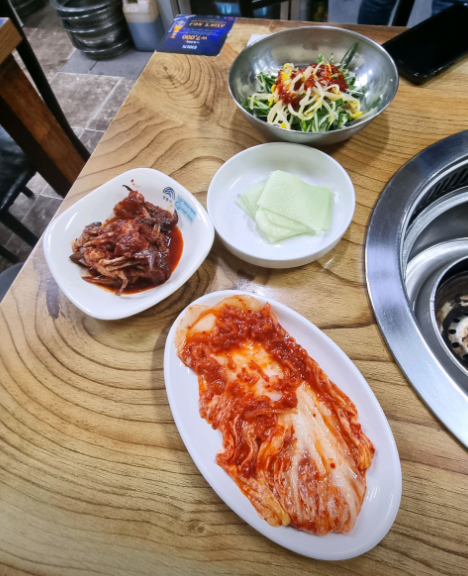 늘봄숯불갈비 식당 