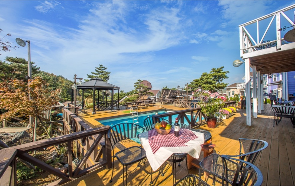 아이리스 펜션 로즈마리 테라스