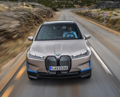 BMW iX 