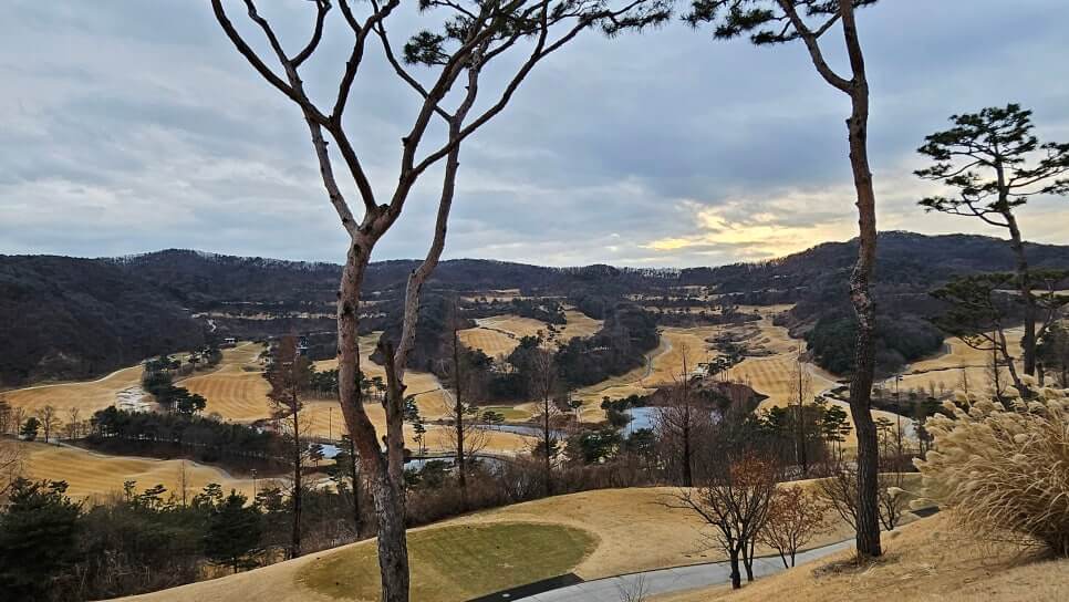 골프장 경험담 음성 진양밸리cc 단순한 필드 골프장을 넘어&amp;#44; 자연과 전략이 어우러진 코스로 골퍼들에게 깊은 인상