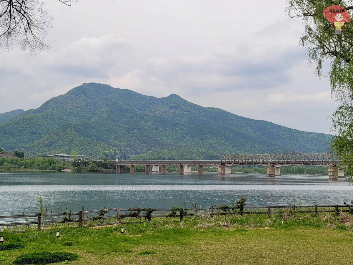 경기-양평-북한강뷰-쌀베이커리카페-그림정원-북한강-뷰