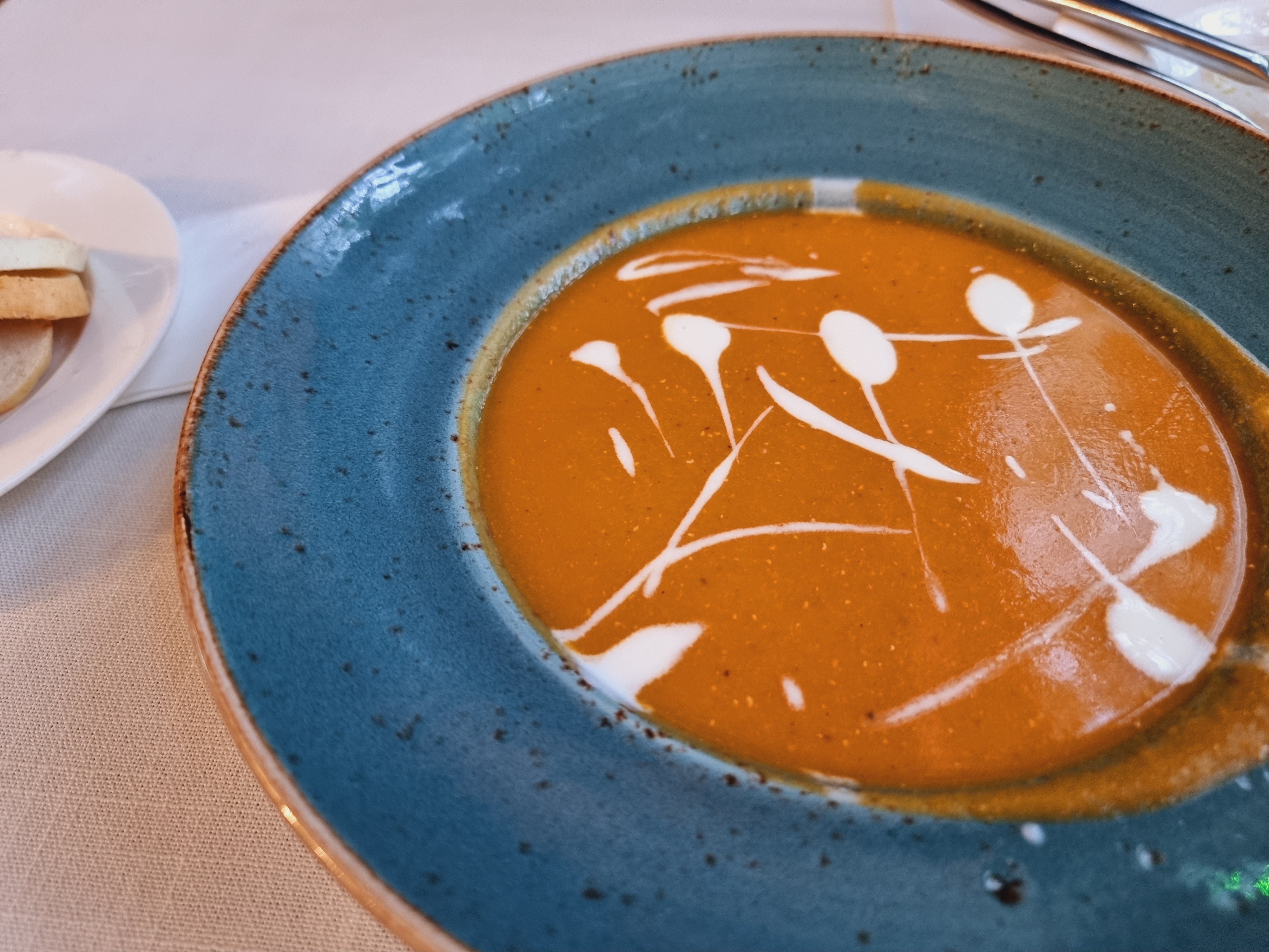 렌틸 수프&amp;#44; 라그만&amp;#44; 샤슬릭