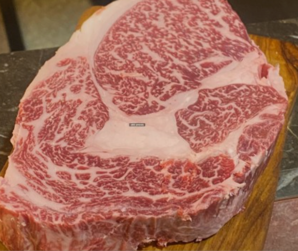 한우의 아랫등심 단면사진