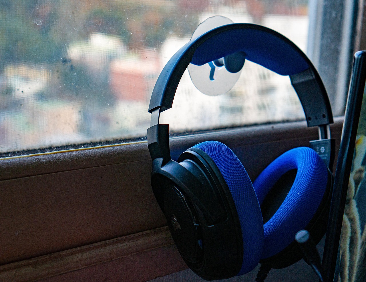 귀로 듣는 도구 사진