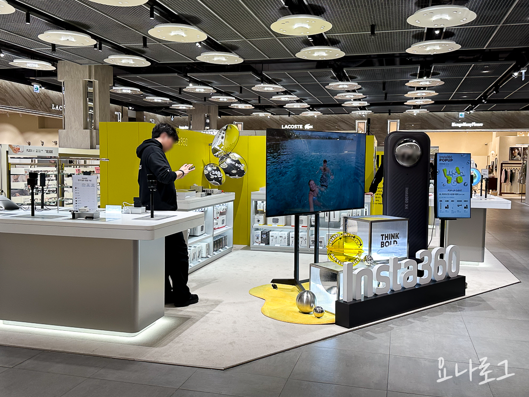 insta360 GO3S instaGO3S 액션캠 액션캠추천 브이로그 브이로그카메라 브이로그카메라추천 카메라 카메라추천 현대백화점 판교현대백화점 여행준비 인스타360 대학생선물 선물추천 여자친구선물 남자친구선물