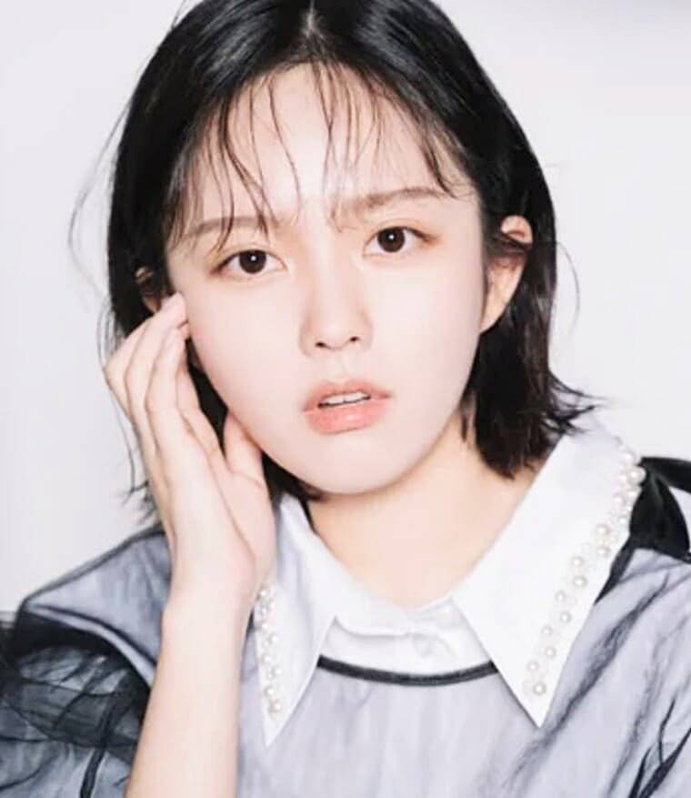 배우-정지소