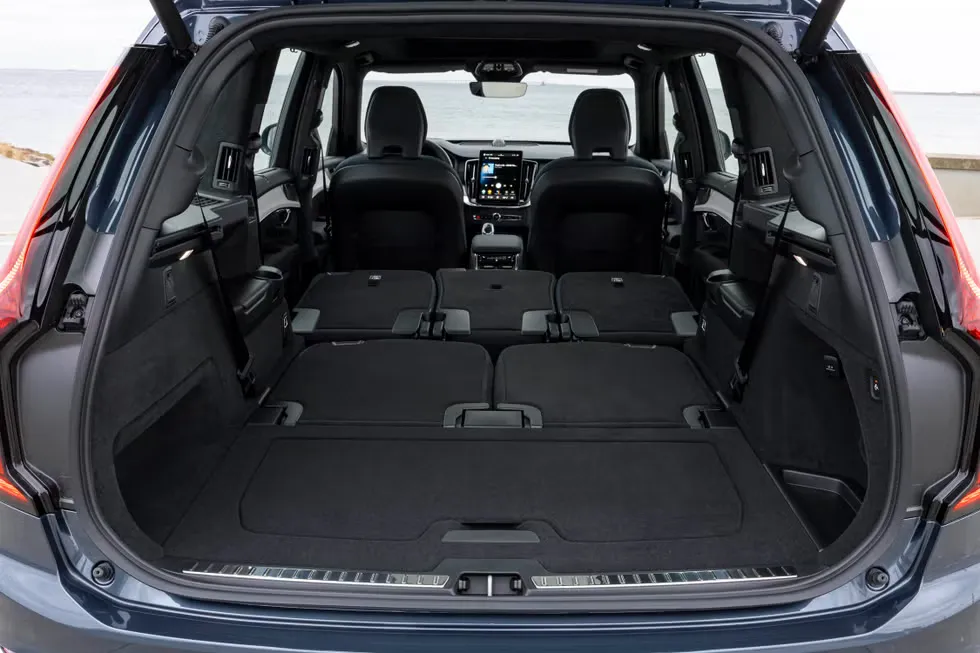 볼보 XC90 이미지