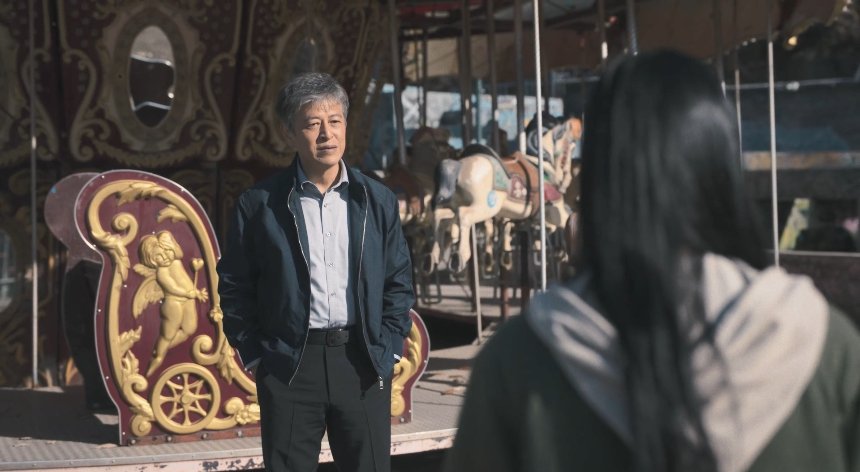 형사 김철민(권해효)은 수인을 지키기 위해 온힘을 다함