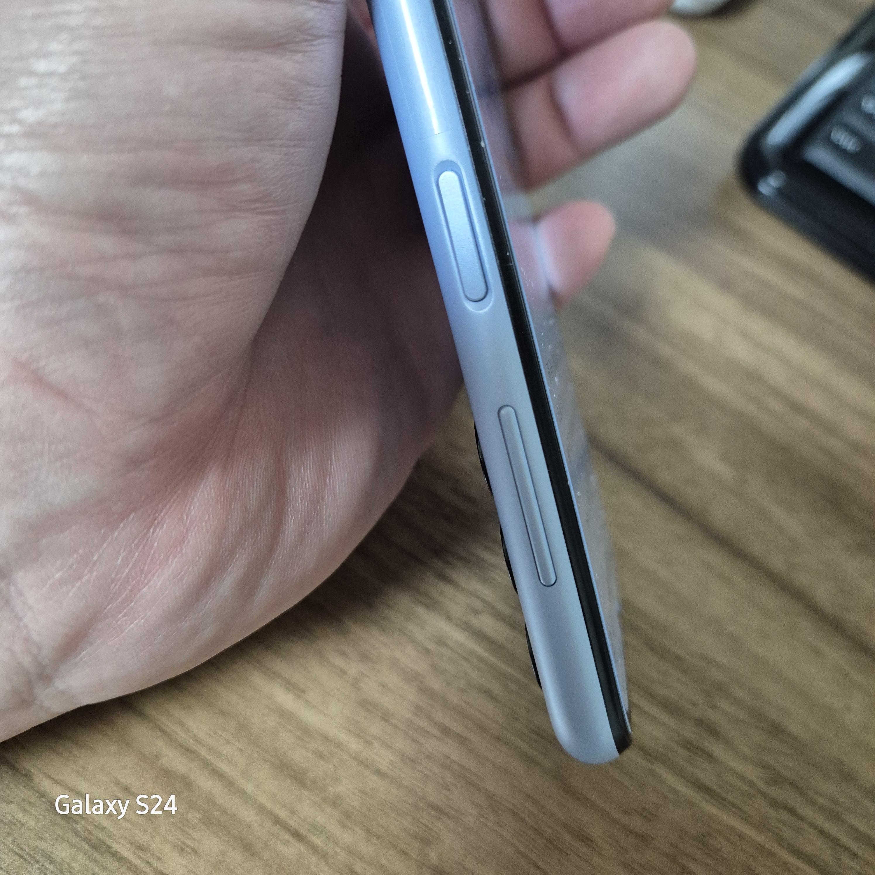 갤럭시 와이드6 측면버튼