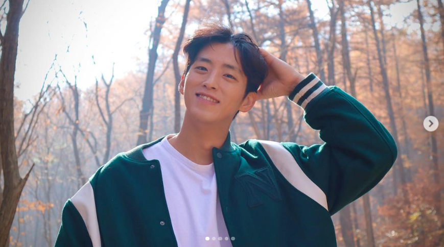 조융재 인스타 업로드 이미지