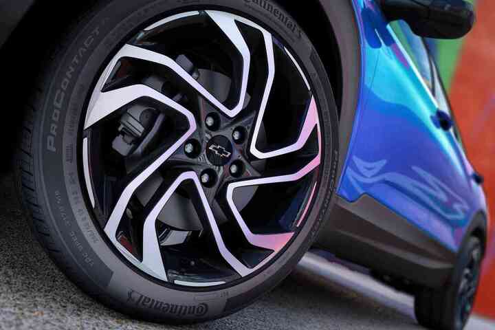 쉐보레 트레일블레이저 페이스리프트 가격 연비 제원 성능 디자인