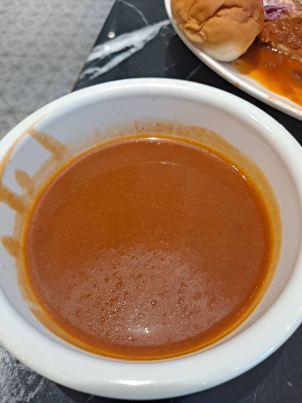 쯔왕돈까스 추가소스