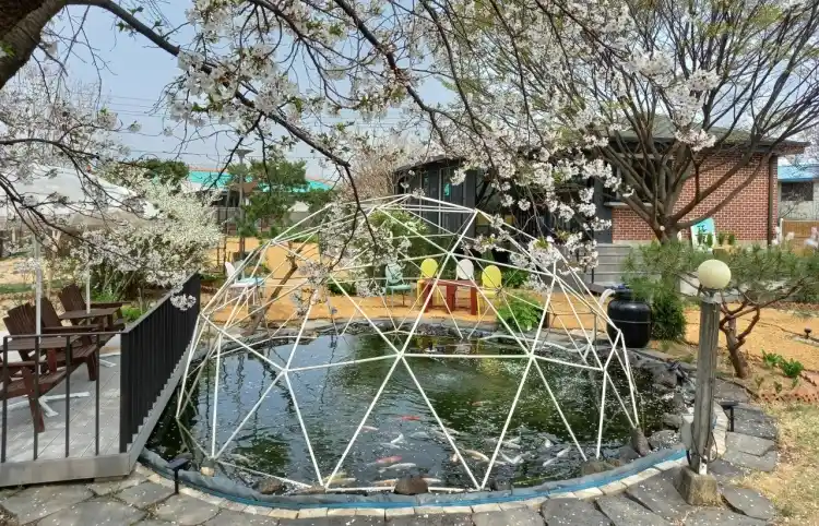 카페 뜰 가게 전경
