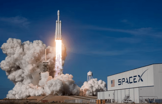 우주항공 ETF 전망: 한 달 수익률 50% 돌파 분석