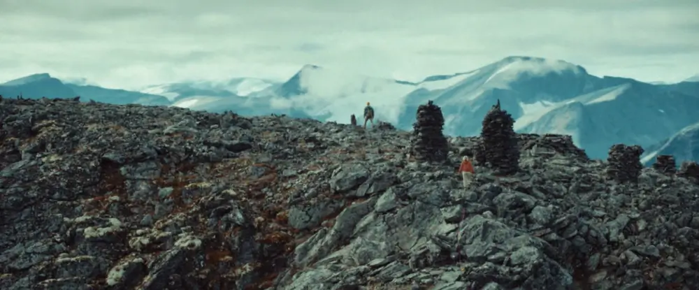 산 정상위에 부녀