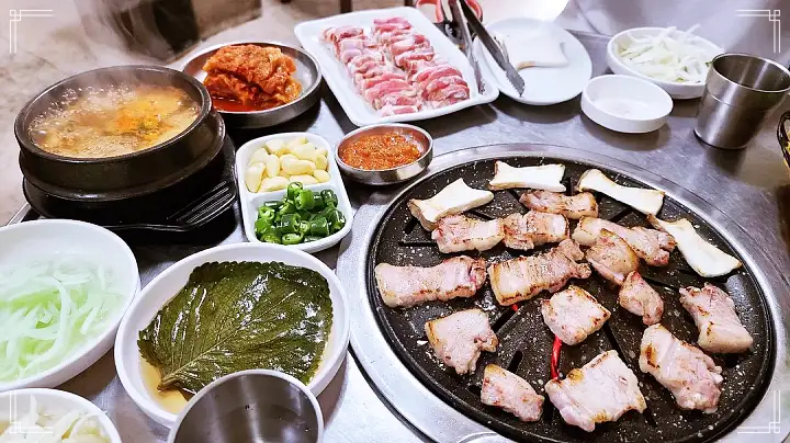 토요일은 밥이좋아 군포 당동 된장박이 삼겹살 맛집 생삼겹 통삼겹 된장에 넣어 숙성 나만 알고싶은 현지인 추천 토밥 좋아 방송정보