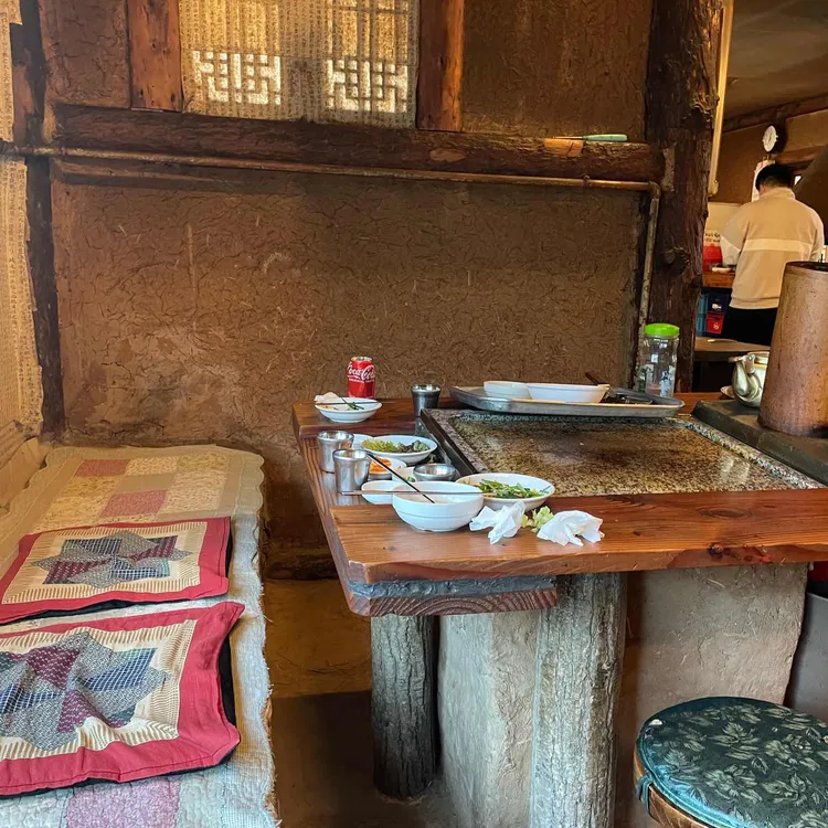 경기 광주 오리구이 돌판집 '수레실가든'