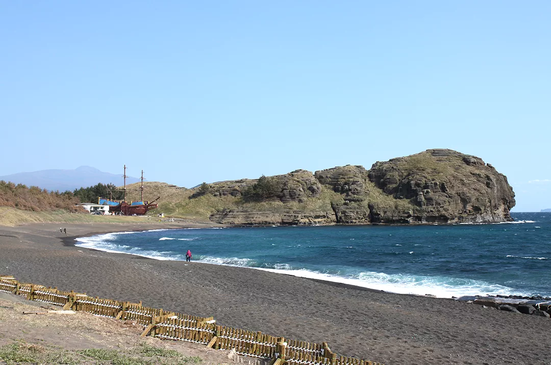 제주 올레길 10코스 중반지점 황우지해변 용머리해안 사진.