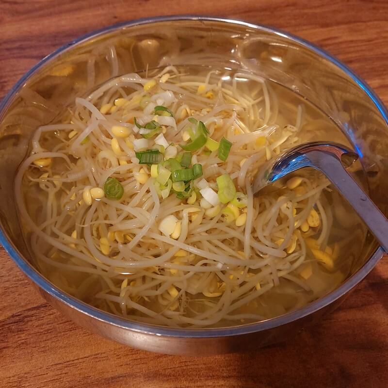 수유 군닭발 본점 콩나물국