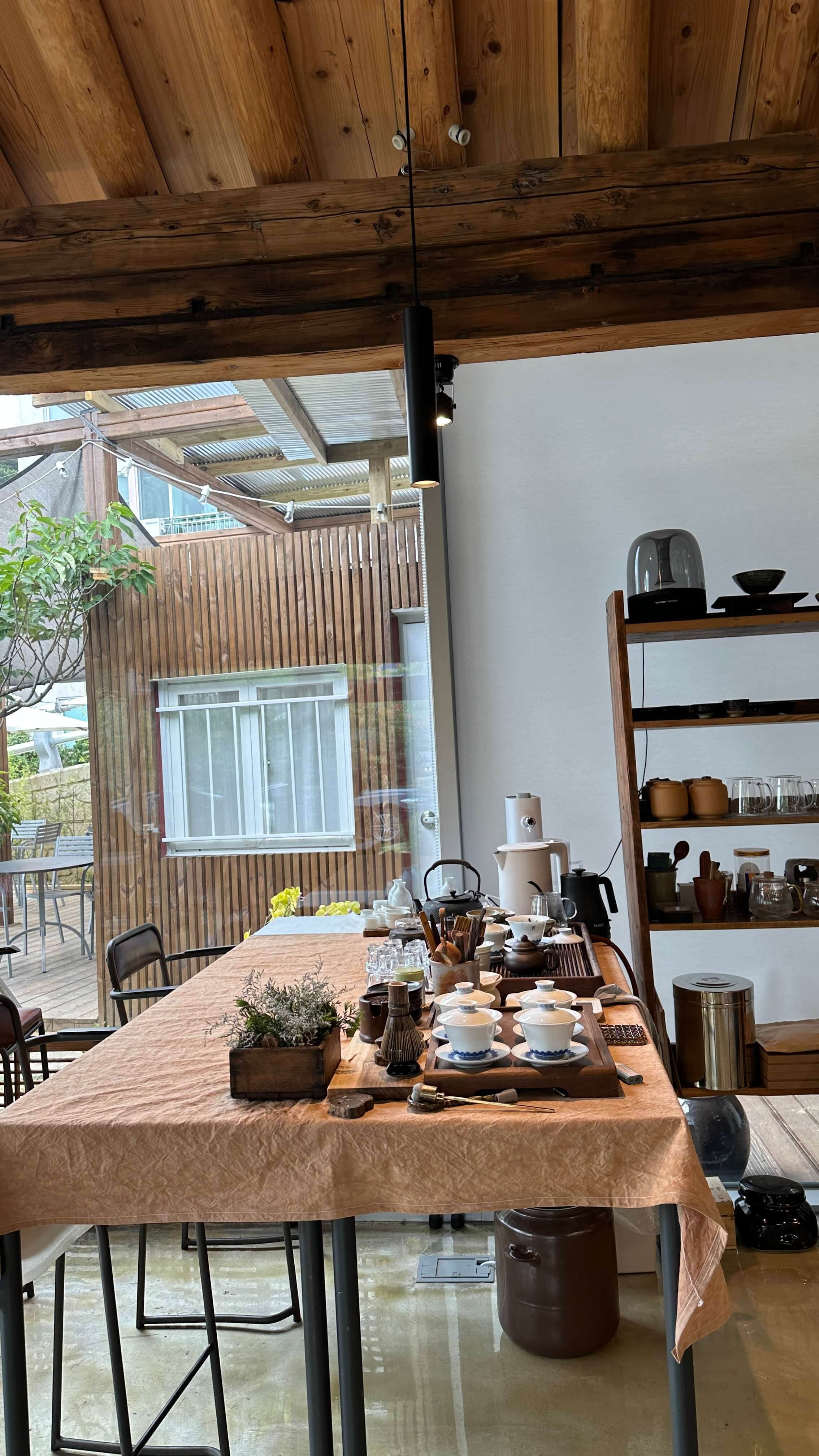 돌샘길