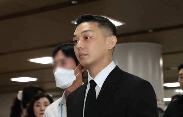 유아인 뱀피르 복귀, 장재현 감독 신작에서 맡은 역할은? 참고 이미지 2