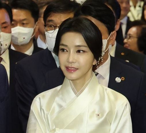 윤석열 지지율