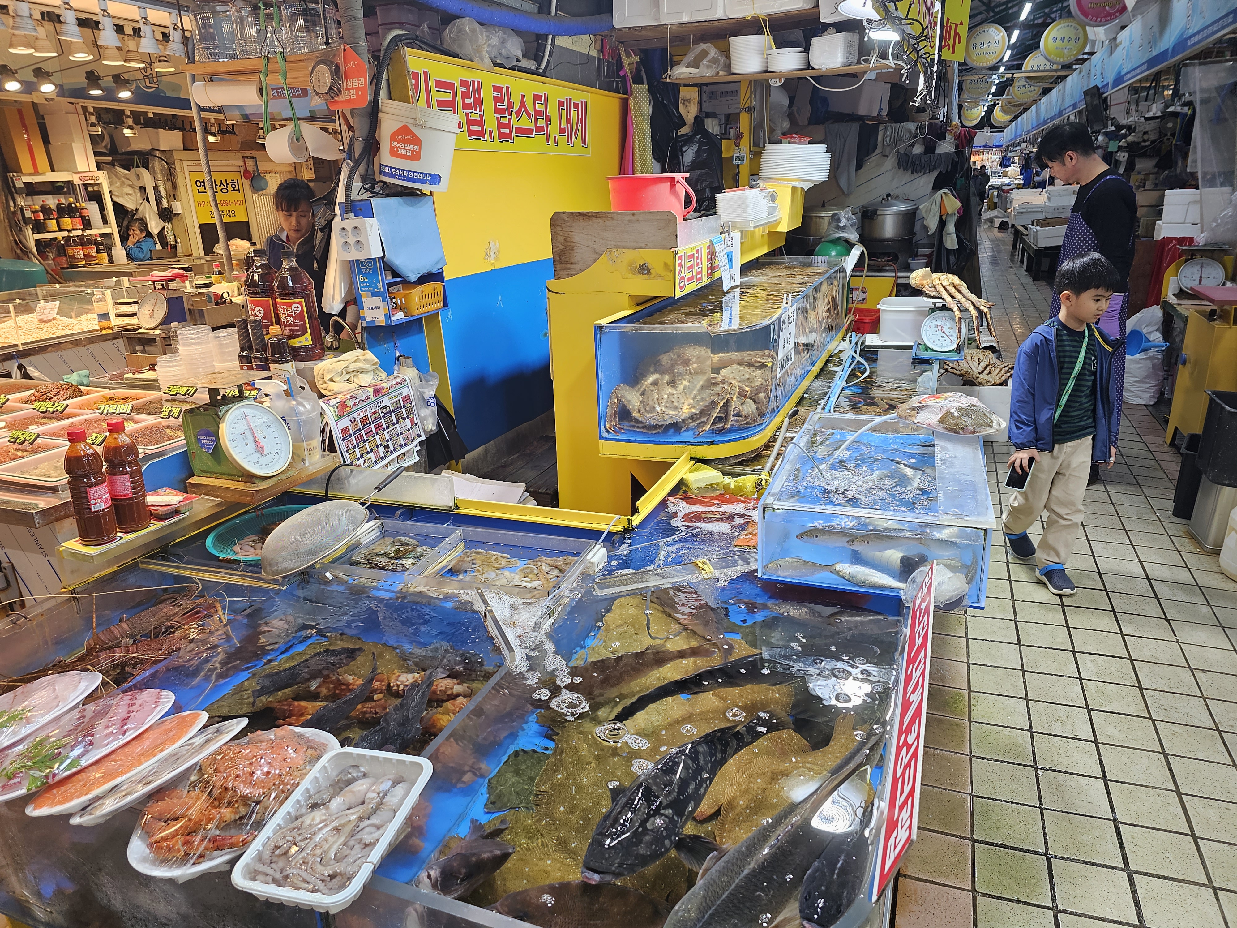 인천_연안부두_인천종합어시장_김씨상회2