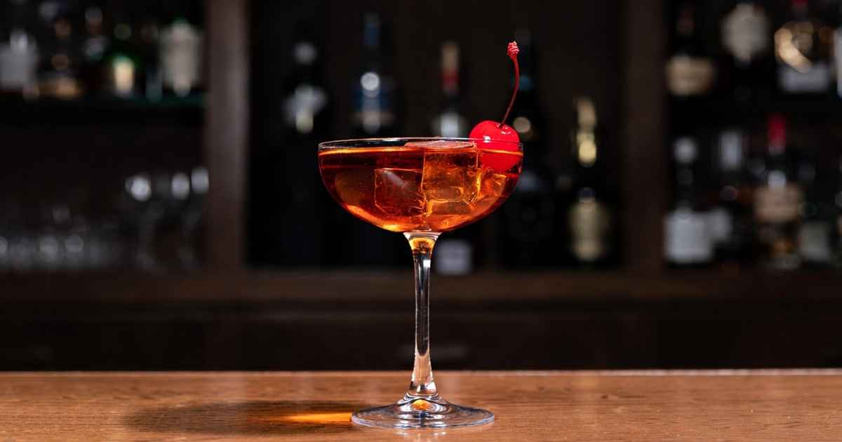 롭 로이 황금 레시피 &amp; 스토리 및 완벽한 안주 추천