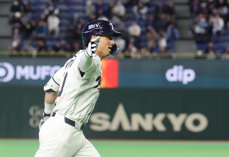 셰이 위트컴 국적