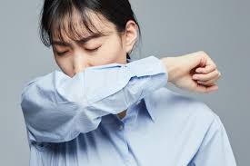 목이 간질간질하고 마른기침이 납니다