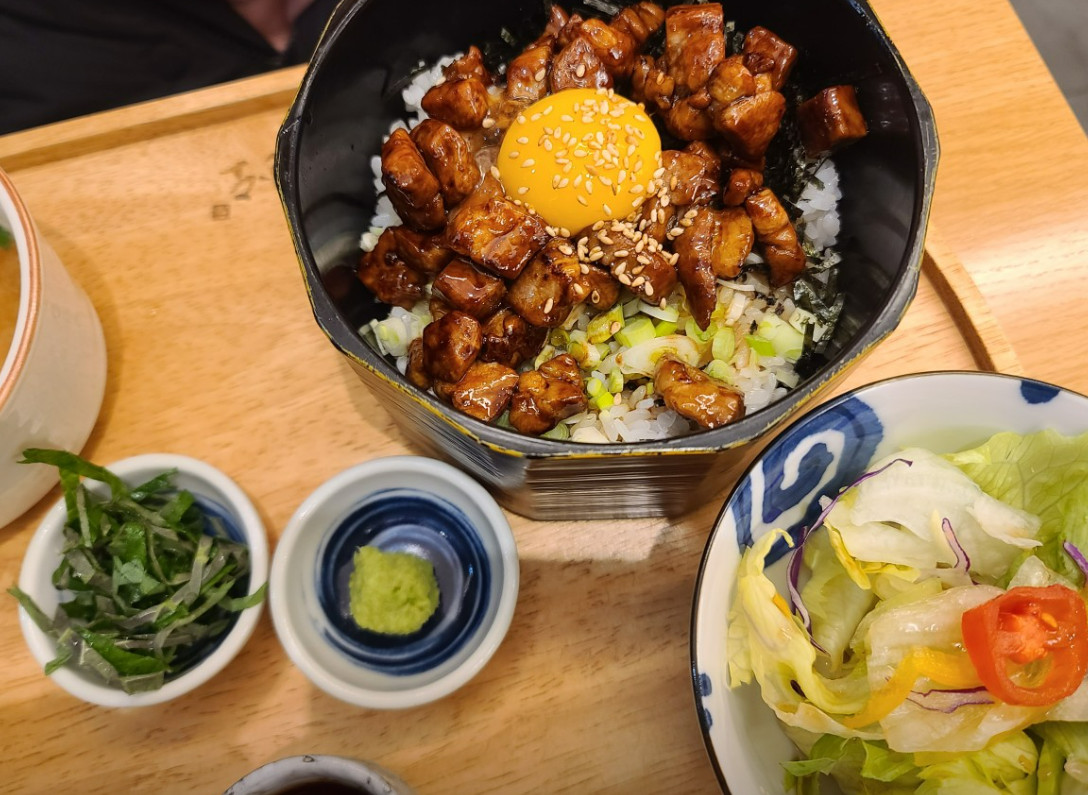 틈만나면 차태현 김종국 맛집 알아보기