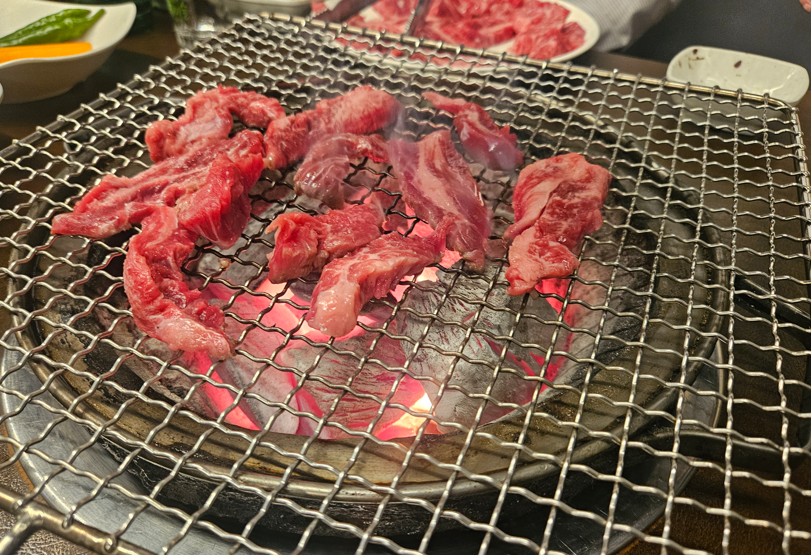 모모한우진갈비