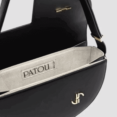 빠투(PATOU) 브랜드의 '르 빠투 백 블랙' 디자인