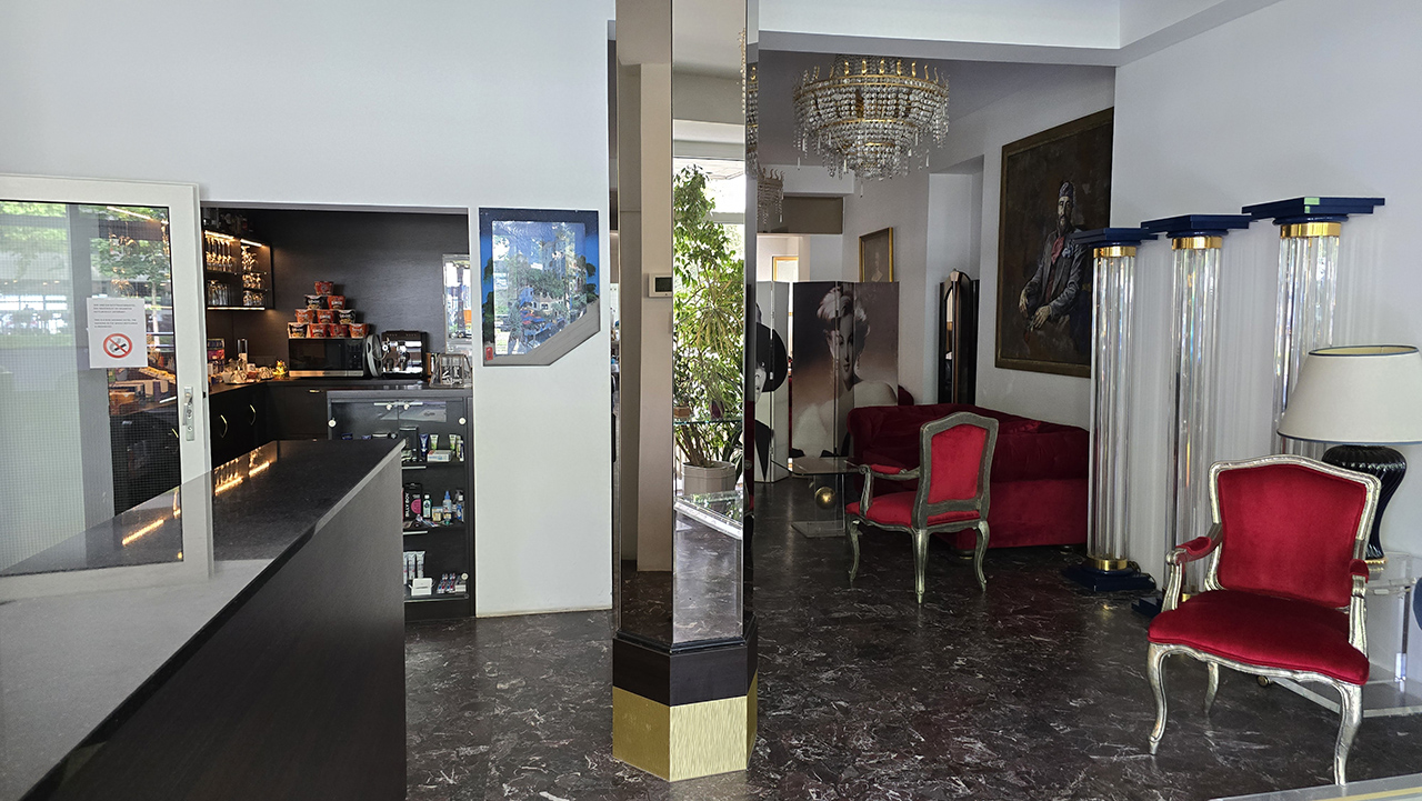 호텔 몬트레 로비