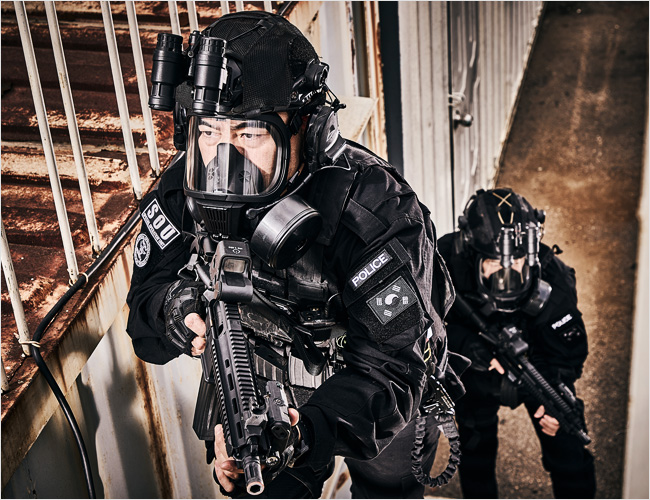 한컴라이프케어 K11 군용 방독면 사진