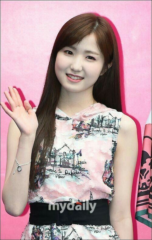 아이즈원 혼다히토미 고화질 몸매